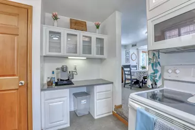 4857 N Navajo Ave, Glendale, WI 53217 - Photo 12