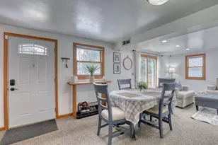 4857 N Navajo Ave, Glendale, WI 53217 - Photo 8