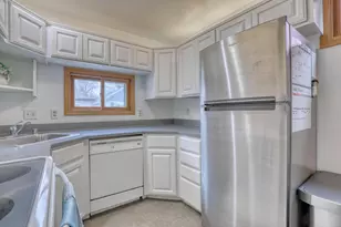 4857 N Navajo Ave, Glendale, WI 53217 - Photo 10