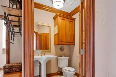 1240  Mary Hill Cir, Hartland, WI 53029 - Photo 44