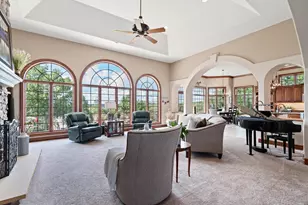 1240 Mary Hill Cir, Hartland, WI 53029 - Photo 46