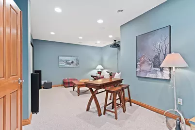 1240  Mary Hill Cir, Hartland, WI 53029 - Photo 18