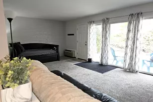 92 Red Chimney Rd, Geneva, WI 53147 - Photo 2