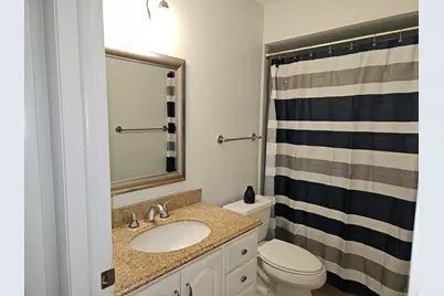 92  Red Chimney Rd #3, Geneva, WI 53147 - Photo 18