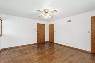 1011  Richards Ave, Watertown, WI 53094 - Photo 42