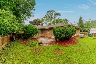 4212 N 95th St, Wauwatosa, WI 53222 - Photo 26