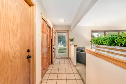 4212 N 95th St, Wauwatosa, WI 53222 - Photo 2