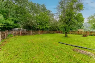 4212 N 95th St, Wauwatosa, WI 53222 - Photo 24