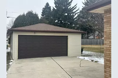 2620 S 15th St, Sheboygan, WI 53081 - Photo 2
