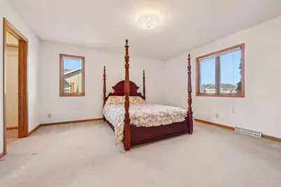 551  Winter Dr, Walworth, WI 53184 - Photo 14