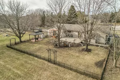 323  Porthamel Ct, Wales, WI 53183 - Photo 44