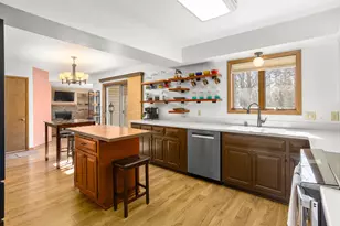 323 Porthamel Ct, Wales, WI 53183 - Photo 12