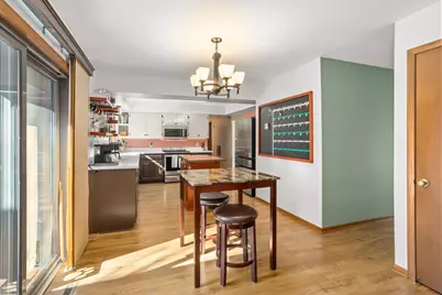 323  Porthamel Ct, Wales, WI 53183 - Photo 10