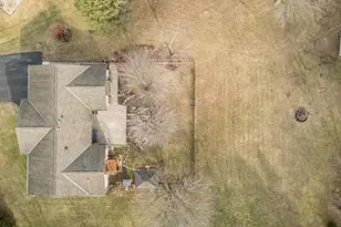 323 Porthamel Ct, Wales, WI 53183 - Photo 46