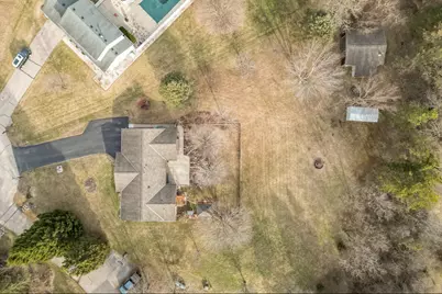 323  Porthamel Ct, Wales, WI 53183 - Photo 38