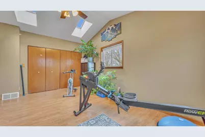 836  Whitcomb Ave, Sheboygan, WI 53081 - Photo 16