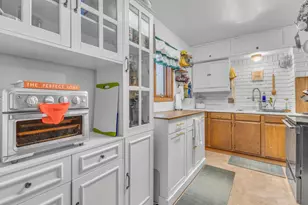 836 Whitcomb Ave, Sheboygan, WI 53081 - Photo 8