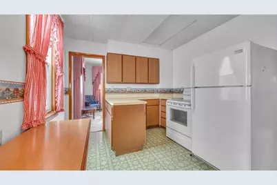 1631 N 10th St, Sheboygan, WI 53081 - Photo 6