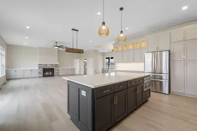 821  Tyler Way, Richfield, WI 53017 - Photo 10
