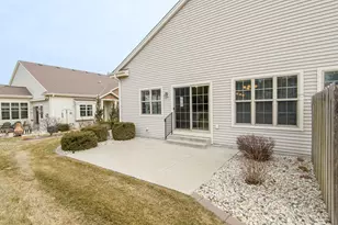 1145 Black Bear Dr, Mukwonago, WI 53149 - Photo 44
