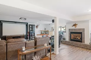 420 Fieldstone Ct, Kiel, WI 53042 - Photo 20