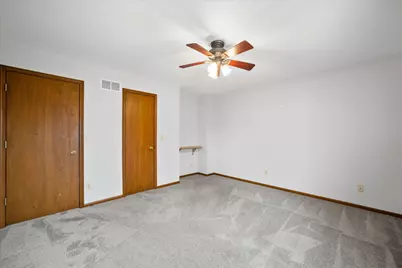 1909  Patricia Ln, Waukesha, WI 53188 - Photo 26