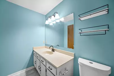 1909  Patricia Ln, Waukesha, WI 53188 - Photo 30