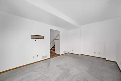 1909  Patricia Ln, Waukesha, WI 53188 - Photo 14