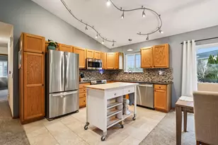 1183 Rockfield Rd, Hartford, WI 53027 - Photo 16