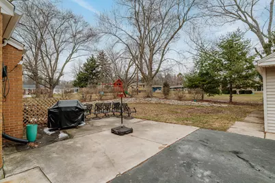 15160 W Burleigh Rd, Brookfield, WI 53005 - Photo 42