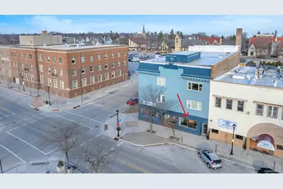 931 N 8th St, Sheboygan, WI 53081 - Photo 2