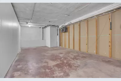 931 N 8th St, Sheboygan, WI 53081 - Photo 18