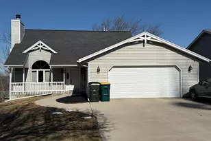 1318 Jefferson St, West Bend, WI 53090 - Photo 1