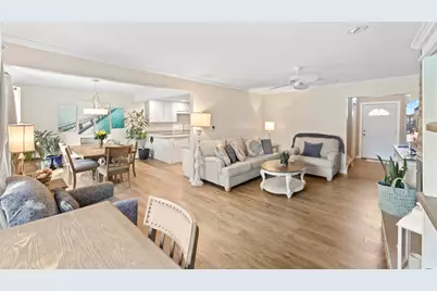 987  Lake Country Ct, Oconomowoc, WI 53066 - Photo 6