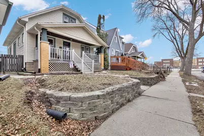 2215 S 73rd St, West Allis, WI 53219 - Photo 2