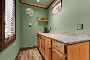 2215 S 73rd St, West Allis, WI 53219 - Photo 14