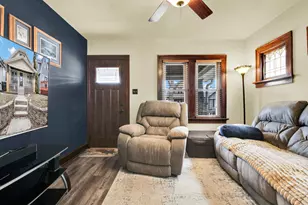 2215 S 73rd St, West Allis, WI 53219 - Photo 4