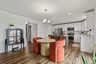 177 Emerald Cir, Saukville, WI 53080 - Photo 14