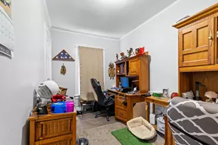 1809 Madison St, Manitowoc, WI 54220 - Photo 8