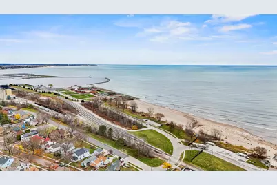 1314 S 10th St, Manitowoc, WI 54220 - Photo 28