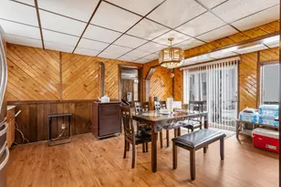 1314 S 10th St, Manitowoc, WI 54220 - Photo 8