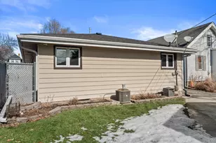 8613 W Schlinger Ave, West Allis, WI 53214 - Photo 34