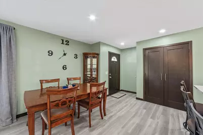 8613 W Schlinger Ave, West Allis, WI 53214 - Photo 8