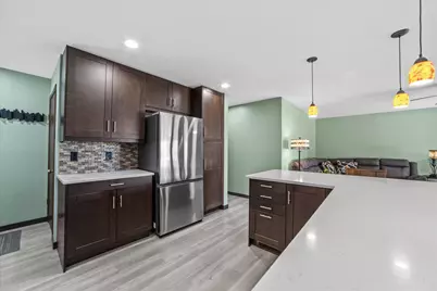 8613 W Schlinger Ave, West Allis, WI 53214 - Photo 4