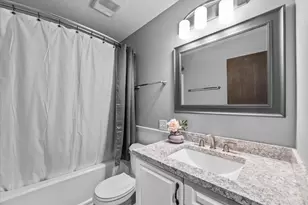 8613 W Schlinger Ave, West Allis, WI 53214 - Photo 14