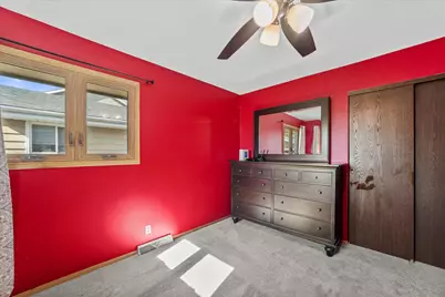 8613 W Schlinger Ave, West Allis, WI 53214 - Photo 20