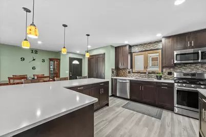 8613 W Schlinger Ave, West Allis, WI 53214 - Photo 6