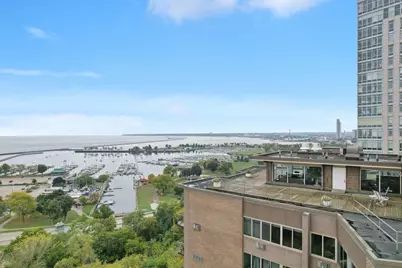1919 N Summit Ave #1D, Milwaukee, WI 53202 - Photo 28
