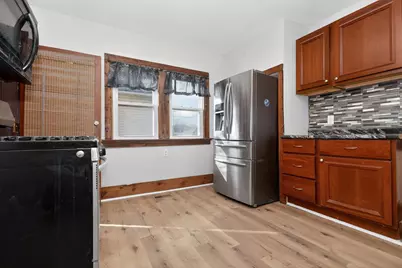 4127 N 26th St, Milwaukee, WI 53209 - Photo 8