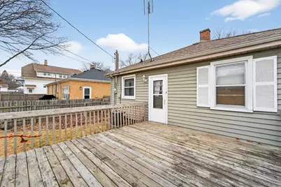 2911  Webster St, Racine, WI 53403 - Photo 20
